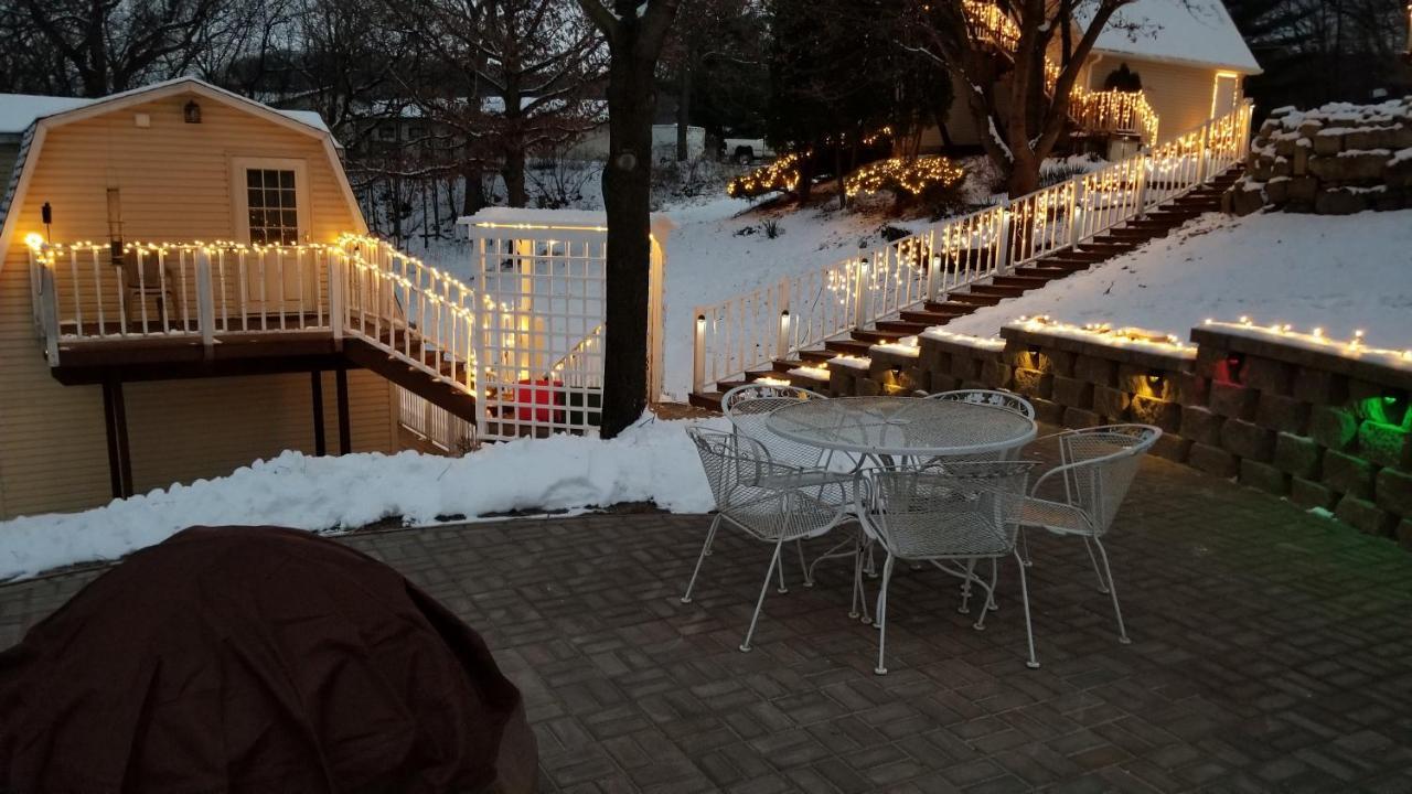 הוילה Marquette Trickling Waters Retreat מראה חיצוני תמונה